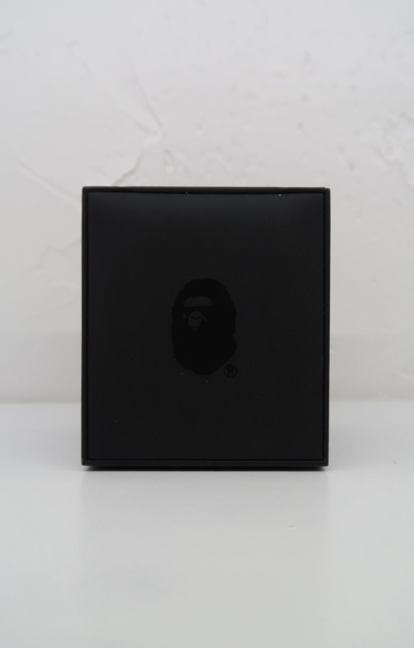 Bathing Ape Bapex watch Type 4
White Dial