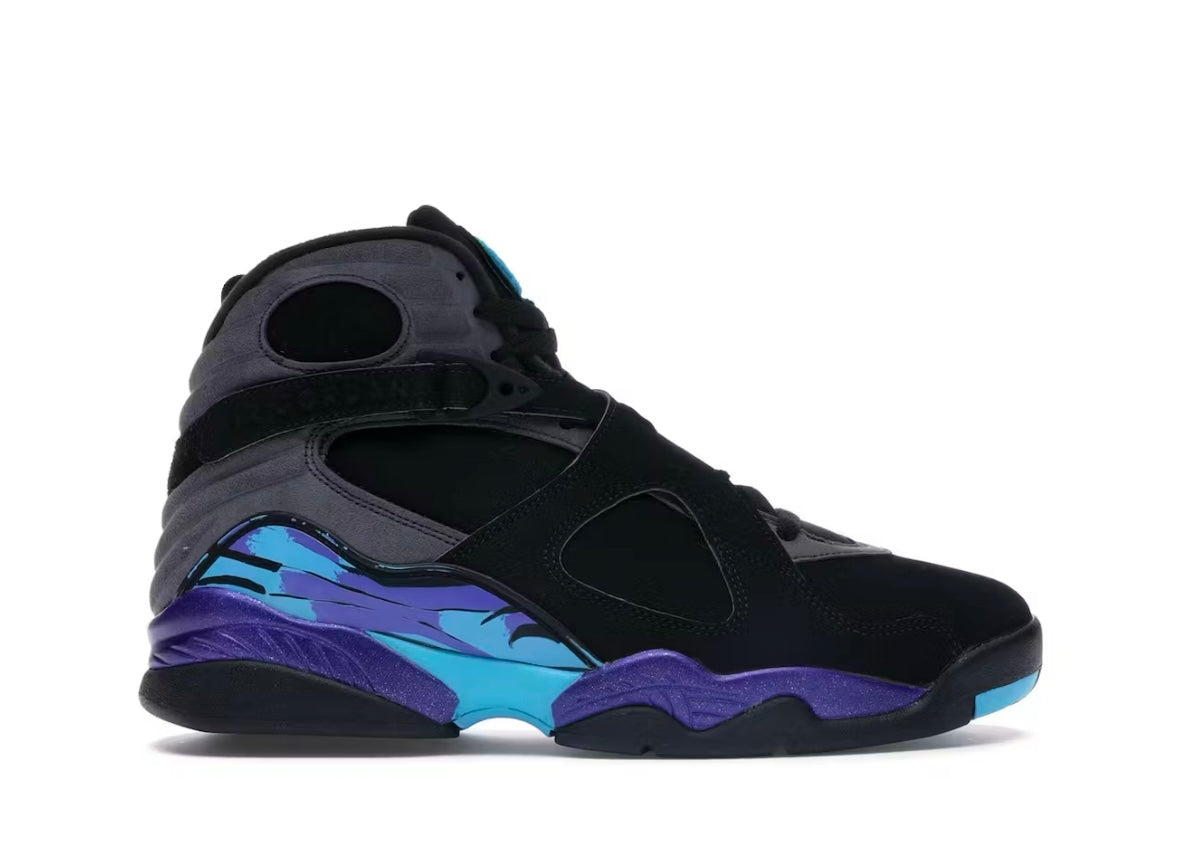Jordan 8 Retro
Aqua (2015)
