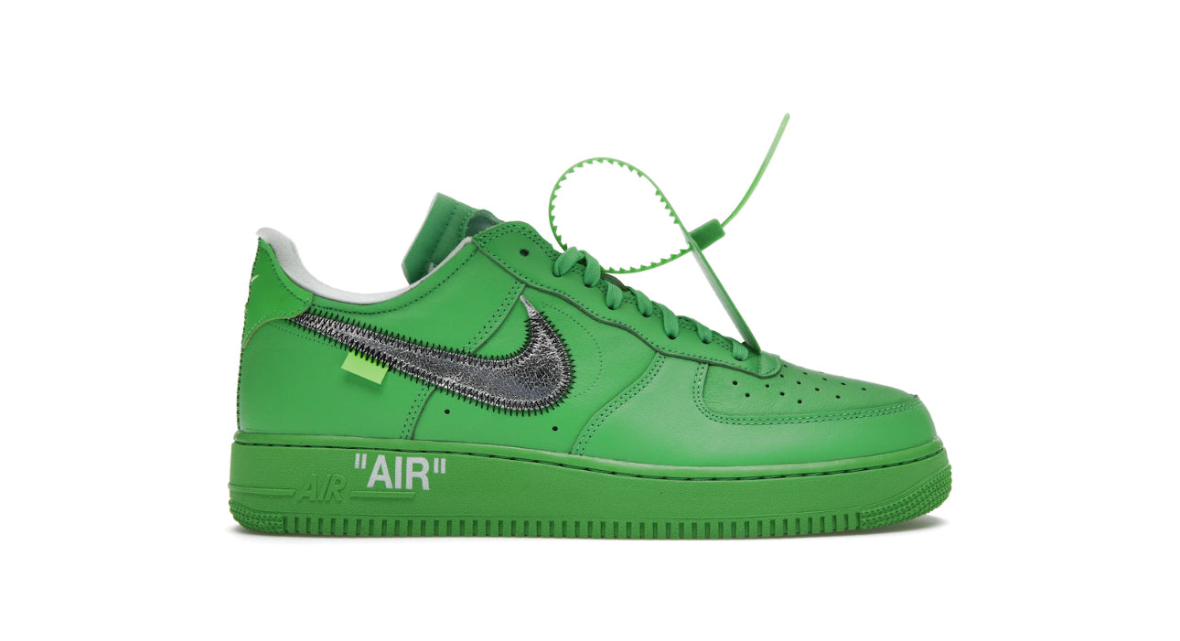 Nike Air Force 1 Low
Off-White Brooklyn