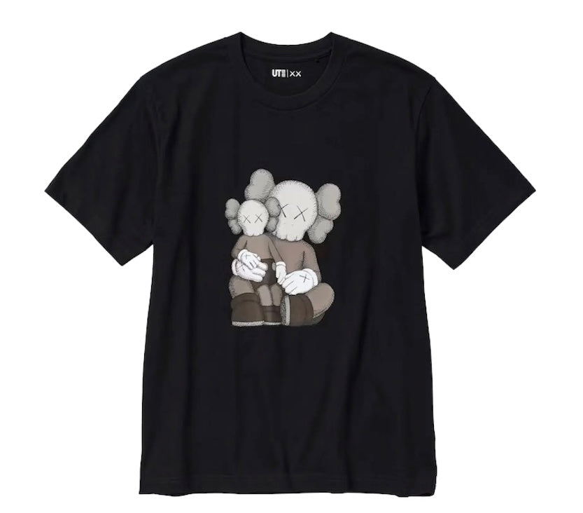 KAWS × Uniqlo UT Short Sleeve
Graphic T-shirt Black