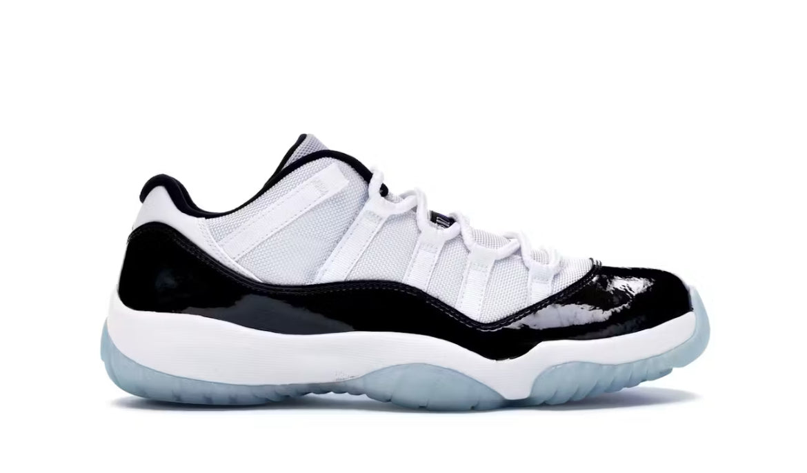 Jordan 11 Retro Low
Concord