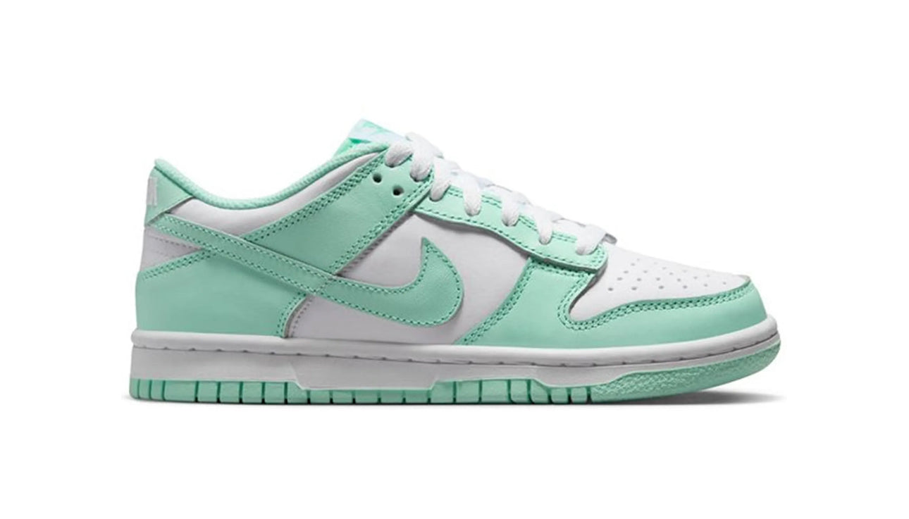 Nike Dunk Low
Mint Foam (GS)