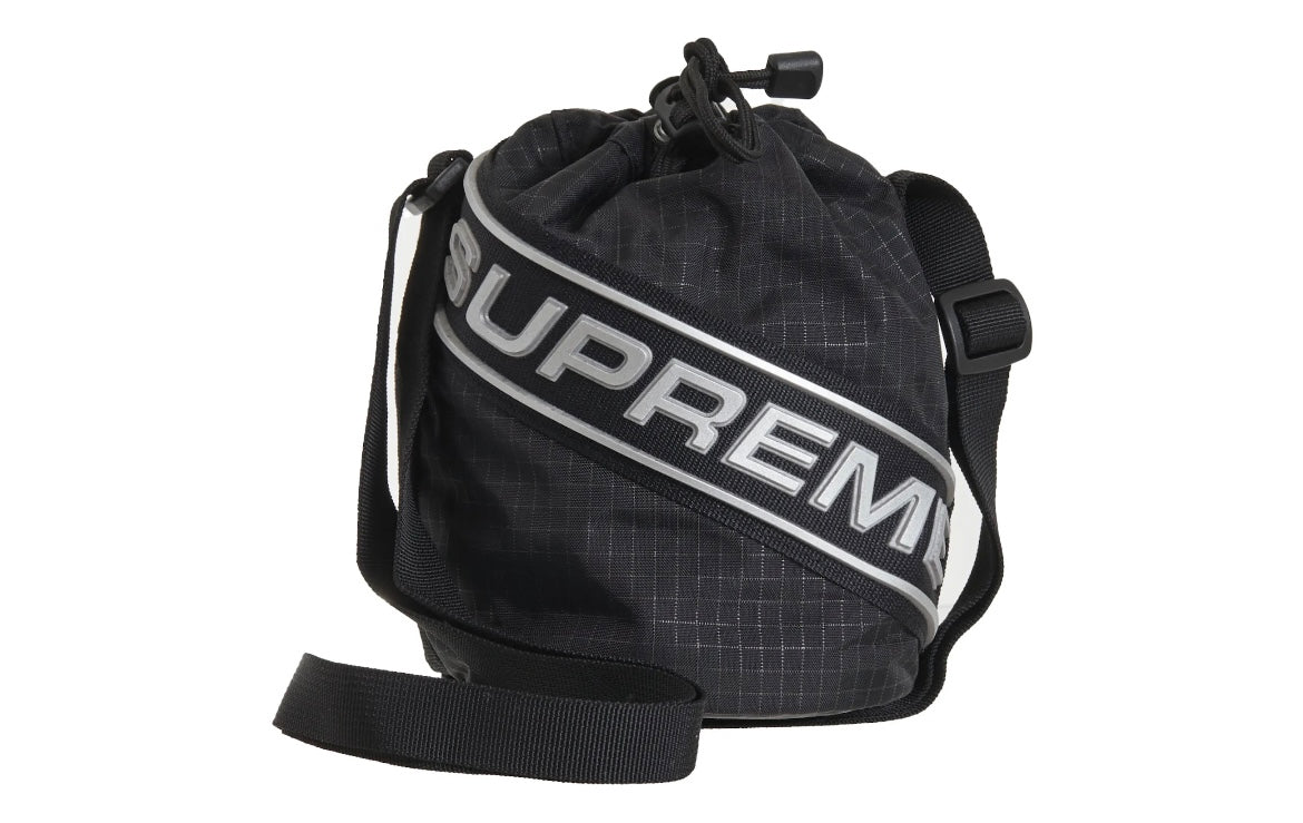 Supreme Small Cinch Pouch
Black