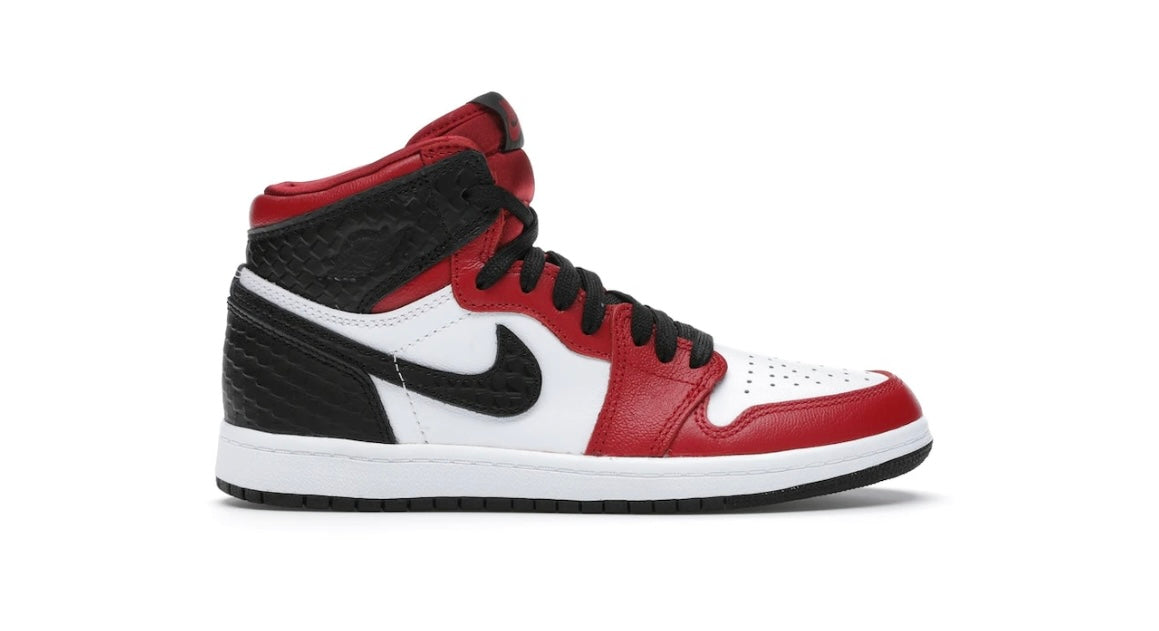 Jordan 1 Retro High Satin Snake Chicago (PS)