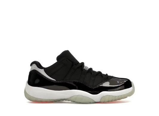Jordan 11 Retro Low
Infrared