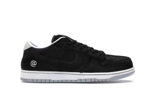 Nike SB Dunk Low Elite Medicon Bearbrick