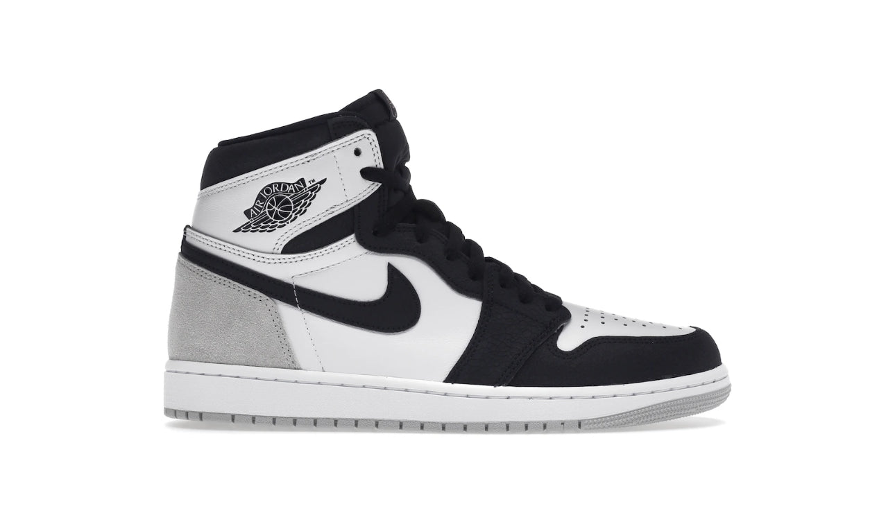 Jordan 1 Retro High OG
Stage Haze