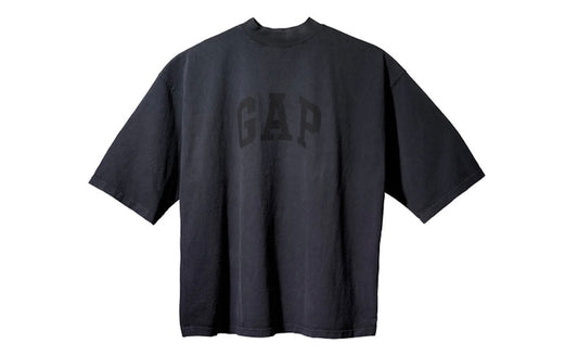 Yeezy Gap Engineered by Balenciaga
Dove 3/4 Sleeve Tee Black