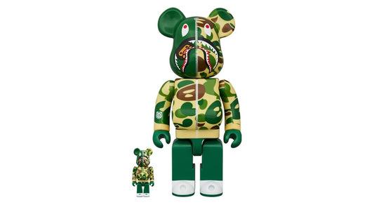 Bearbrick x BAPE Baby Milo(R) Camo
Shark 100% & 400% Set Green