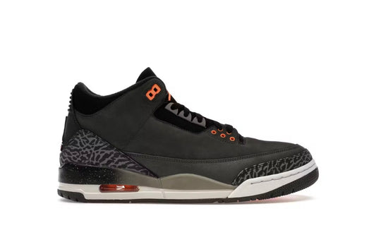 Jordan 3 Retro
Fear Pack (2023)